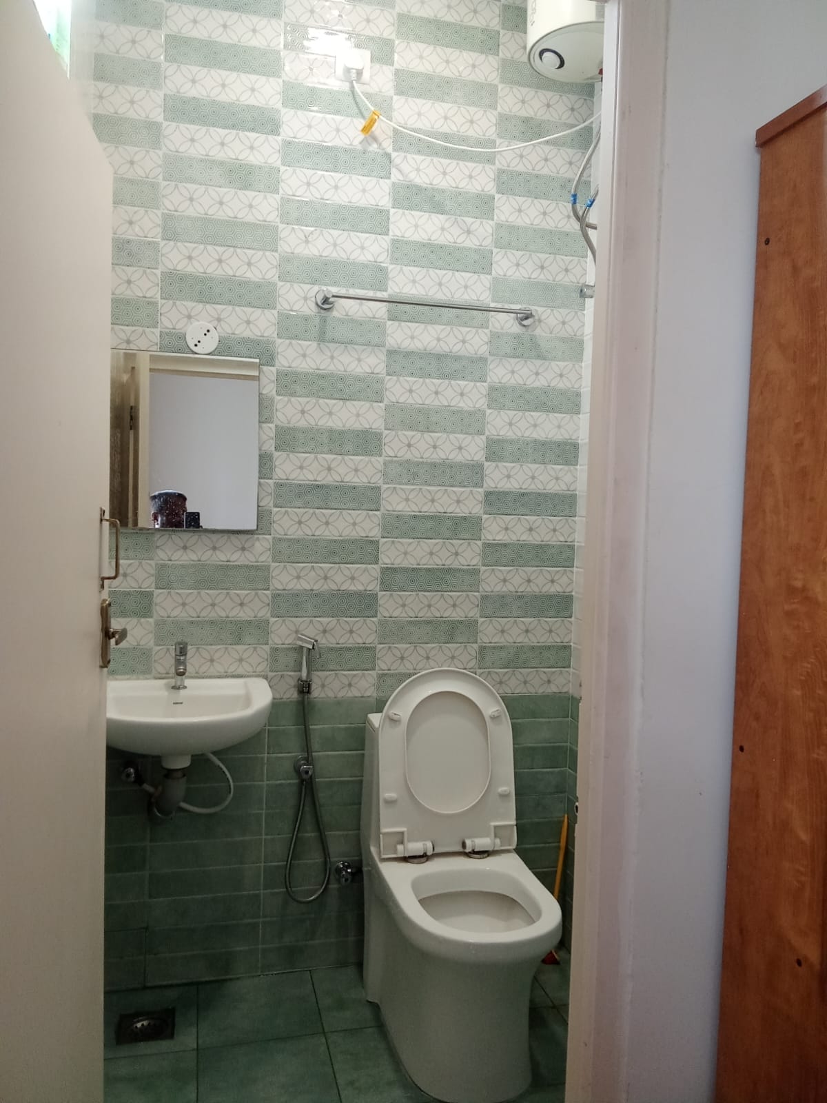 Hygienic Twin Sharing Washroom